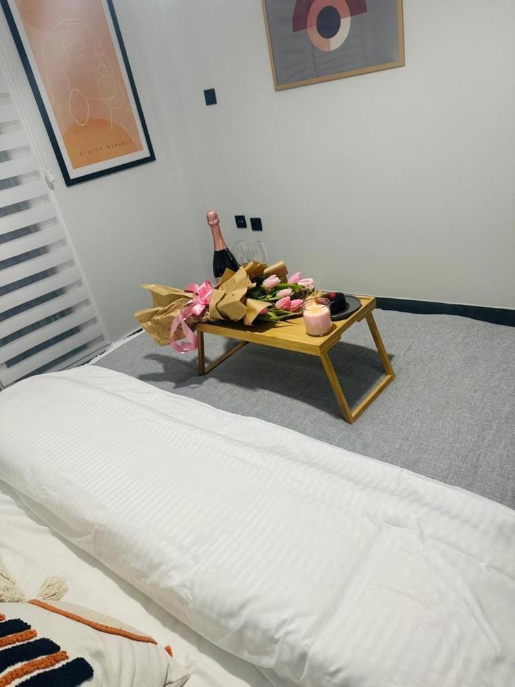 Apartment M Περαία Εξωτερικό φωτογραφία